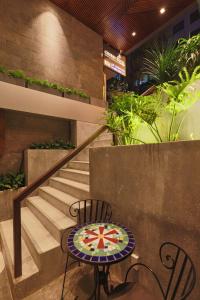 CHERRY BOUTIQUE HOTEL