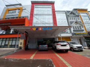 Rons City Hotel near Simpang Lima Semarang Mitra RedDoorz