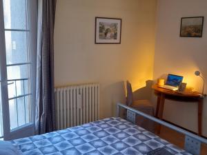 B&B / Chambres d'hotes LE CANTEGREL : photos des chambres