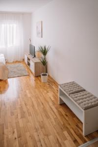 APARTMAN BISER 3