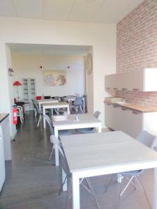 Maisons d'hotes La Maison Des Officiers : photos des chambres