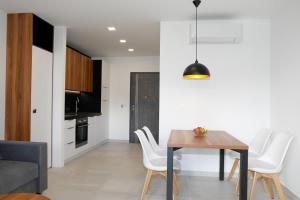 Apartment in Brela with sea view, terrace, air conditioning, WiFi 3524-8 