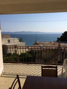 Apartment in Podgora with sea view, terrace, WiFi 4492-5