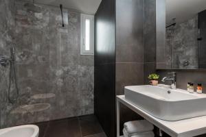 Hotel Lux SH