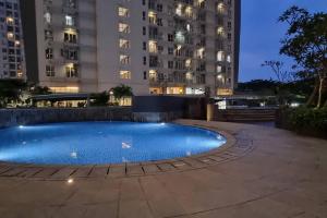 Apt Casa De Parco Studio Tema Gray With Wifi, Pool and Netflix