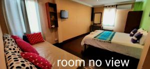 Saynamkhan River View