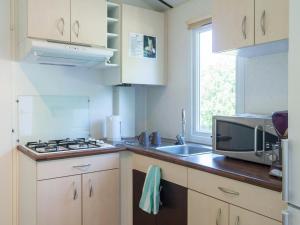 Campings Camping les Gorges du Chambon : photos des chambres