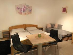 Tisza-Kert Apartmanok