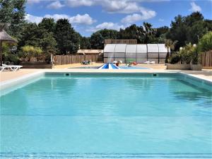 Campings Camping Beau Rivage : photos des chambres