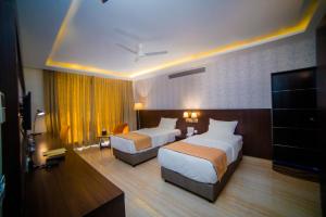 Fortune Plaza Hotel