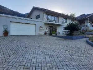 Piketberg Home with a View - Sauer