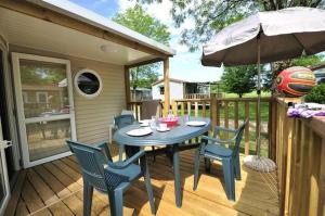 Campings Camping les Cigales Rocamadour : photos des chambres