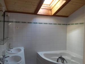 Maisons de vacances Mon petit Paradis : photos des chambres