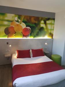 Hotels LOGIS Hotel l'Escargotiere Dijon Sud - Chenove : Suite Junior