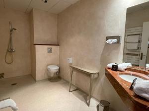 Hotels Hotel France et Chateaubriand : photos des chambres