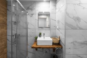 Aelia Apartments, The Luxury Suites