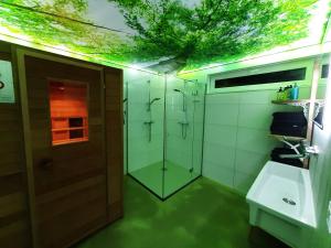 Vakantievilla 10 km van strand honden welkom omheinde tuin sauna buitenbad