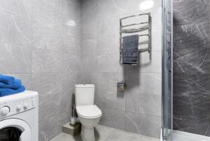 Уютная VIP студия в центре метро Политех Охматдет паркинг