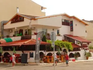 Guest House Rosa - Kiten