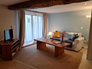 Maisons de vacances Gite Beaune-la-Rolande, 3 pieces, 4 personnes - FR-1-590-114 : photos des chambres