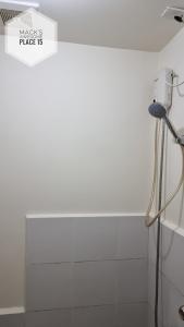 Macks Awesome 15 with Netflix and FastUnliwifi