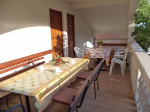 Apartment in Pula with terrace, air conditioning, WiFi, washing machine 633-1