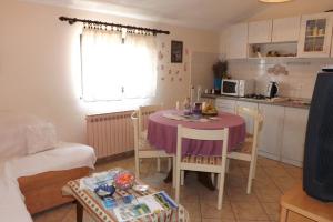 Ferienwohnung in Umag mit Terrasse, W-LAN, Waschmaschine 853-3