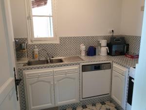 Pool House Renoir with heated pool and private garden