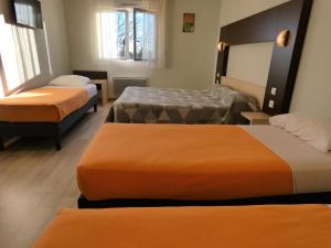 Hotels Hotel Azur Saint Junien Cit'Hotel : Chambre Familiale (5 Personnes)