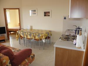Apartment in Premantura with terrace, air conditioning, WiFi, washing machine 3352-26
