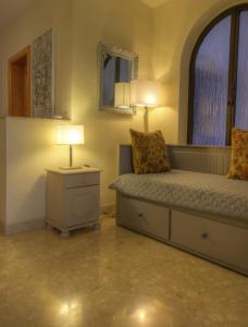 Large and bright apartment in the city centre GOSLM-2