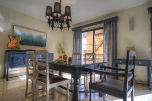 Large and bright apartment in the city centre GOSLM-2