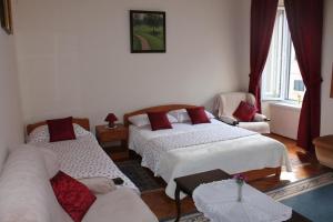 Apartment in Dubrovnik with air conditioning, WiFi washing machine 4246-2 