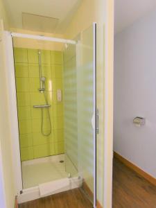 Hotels Hotel Azur Saint Junien Cit'Hotel : photos des chambres