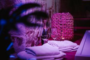 Queen Room with Spa Bath