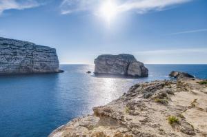 St George's Bay, St Julian's, Malta, STJ 3310, Malta.