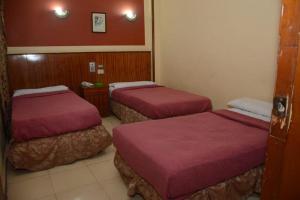 New Saint Catherine Hotel