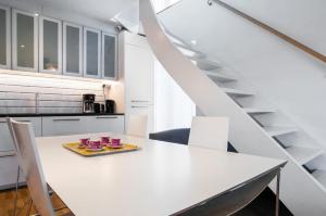 townhouse on Arlanda Stockholm metro line - easy checkin