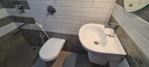 Richard Inn Residency