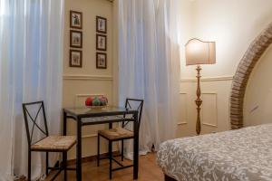 GuestHost - Piazza Navona & Pantheon Central Apartment
