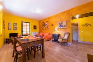 Villa Popiglio by Mmega