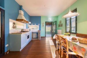 Villa Popiglio by Mmega