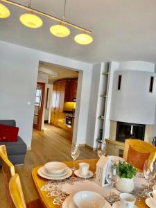 Apartament Pogodny ApartamentyZakopianskie Basen Sauna Jacuzzi