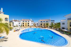 Cabanas de Tavira Family Apartment