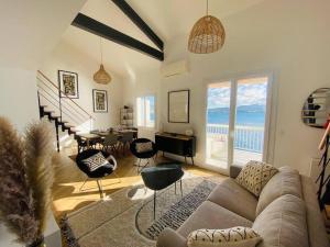 Appartements Magnifique duplex vue mer inoubliable Sanary Sur Mer : photos des chambres