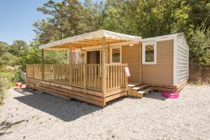 Campings Camping les Princes d'Orange : photos des chambres