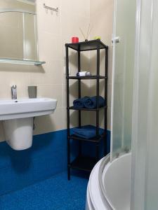 Подобово чудова квартира метро поряд Проспект МВЦ Серце