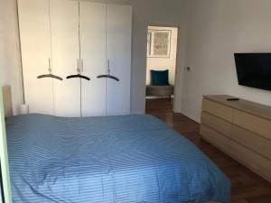 Appartements Menton vue jardins Bioves spacieux 2 pieces 52m2 en hypercentre : photos des chambres