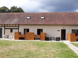 B&B / Chambres d'hotes Domaine de la dijonniere Les capucines : photos des chambres