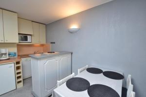 Appartements LES CIGALES de LA MER - CENTRE VILLE : photos des chambres